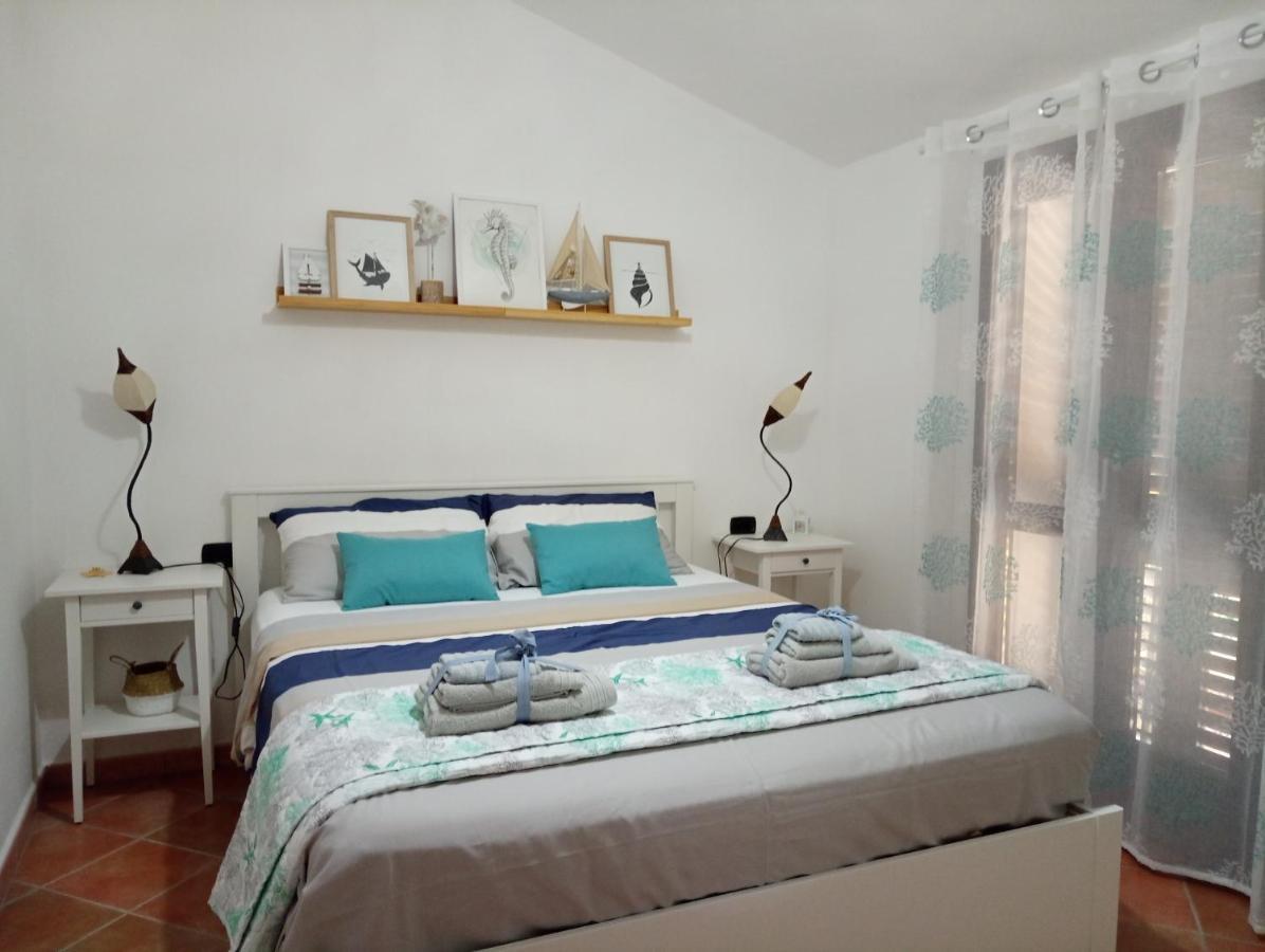 Casa Alba Apartment Sant'Antioco Exterior photo